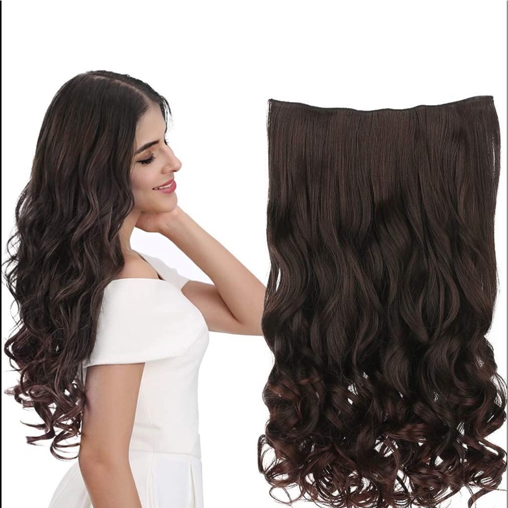 (2) 20inch 3/4 Full Head Clips Synthetic Hair Extensions. 2 for $15